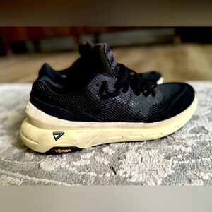 Brandblack Los Angels Athletic Shoes w/Vibram Soles